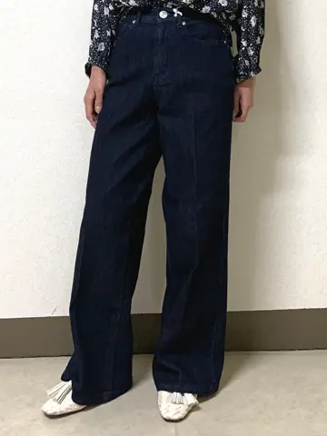 自由区 坂本 コーディネート画像