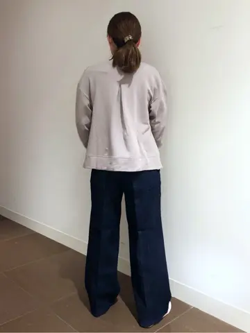 自由区 古宮 コーディネート画像