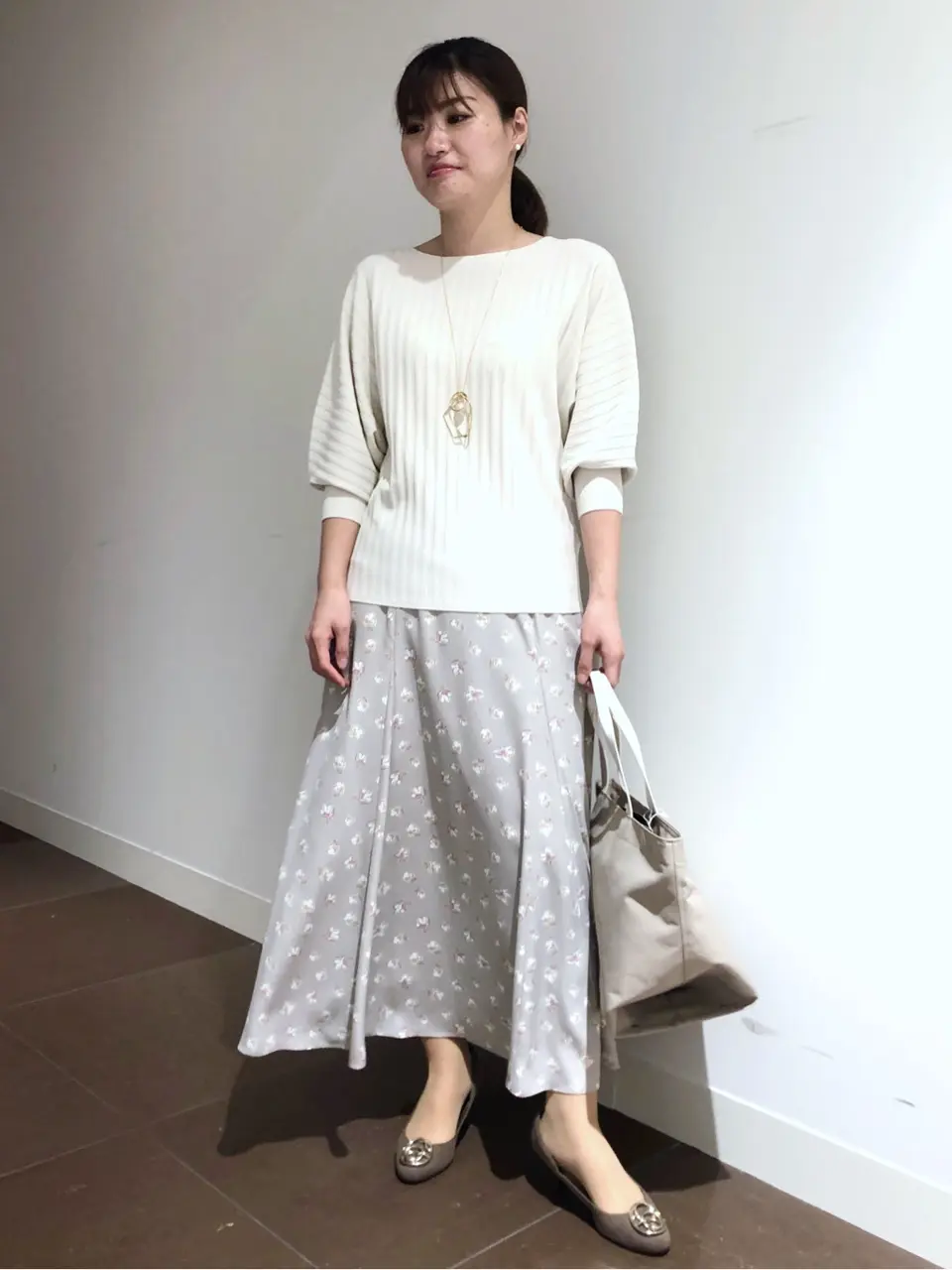 自由区 古宮 コーディネート画像