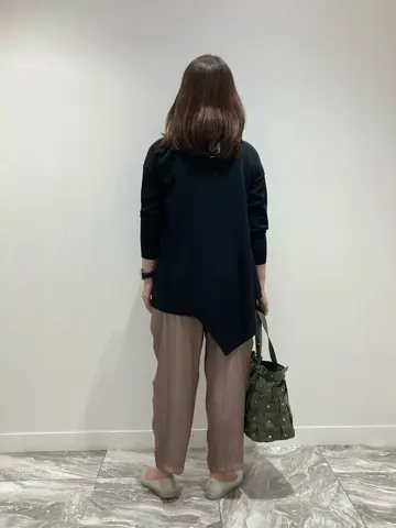 自由区 白戸 コーディネート画像