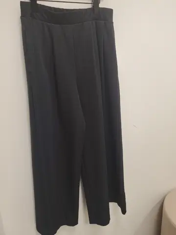 自由区 竹増 コーディネート画像