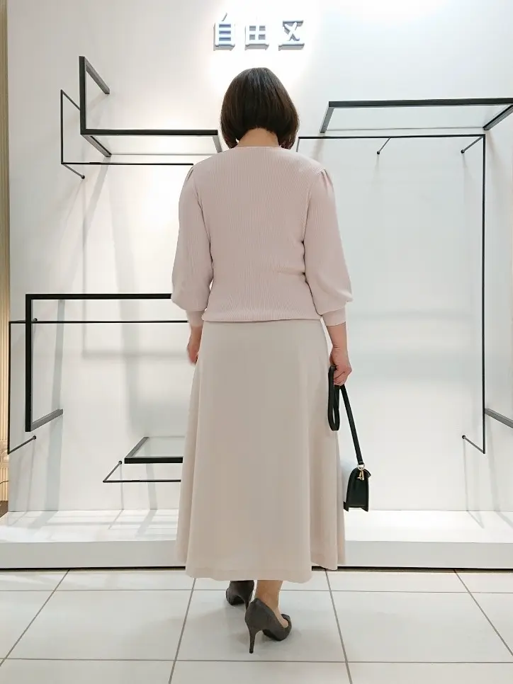 自由区 近藤 コーディネート画像