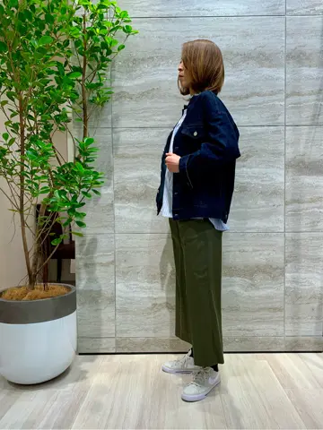 自由区 Ishii コーディネート画像