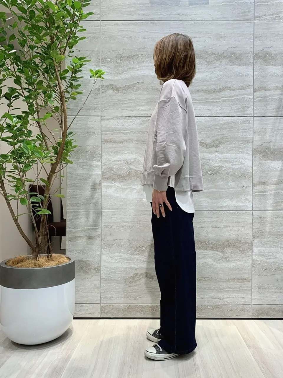 自由区 Ishii コーディネート画像