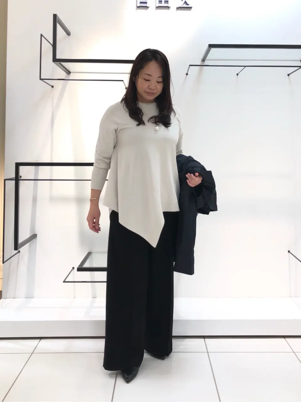 自由区 伊藤 コーディネート画像