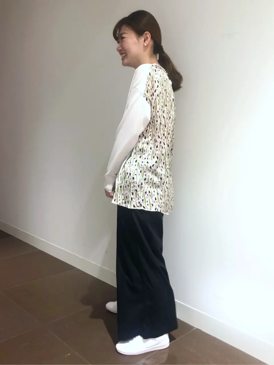 自由区 古宮 コーディネート画像