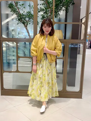 自由区 うめだ コーディネート画像