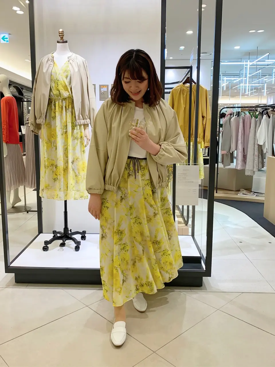 自由区 うめだ コーディネート画像