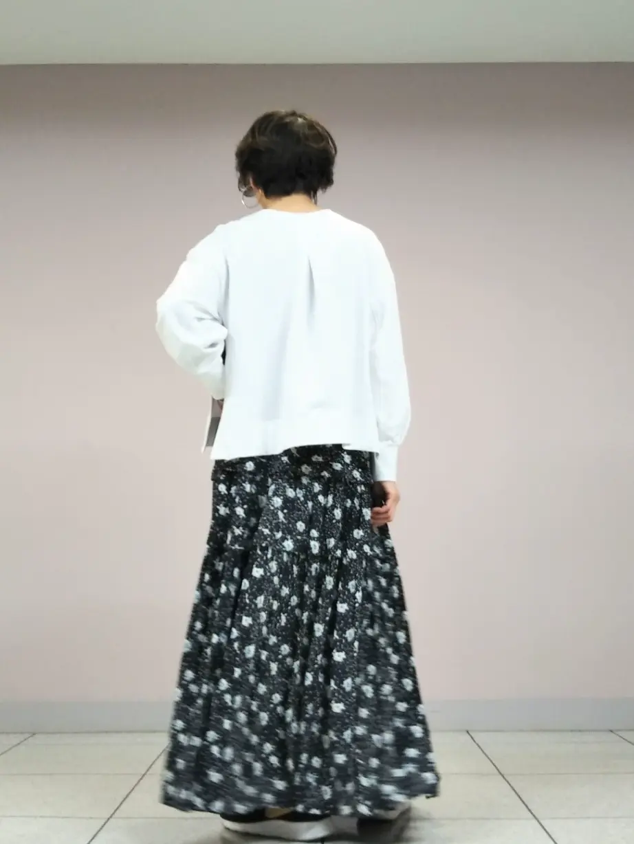 自由区 浅野 コーディネート画像