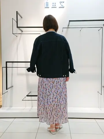 自由区 近藤 コーディネート画像