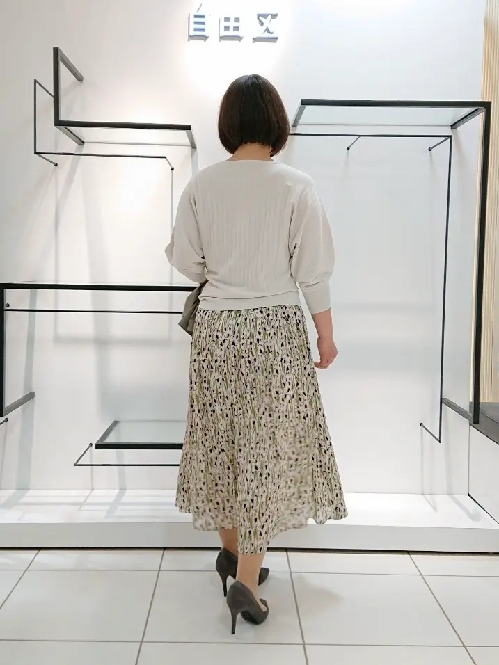 自由区 近藤 コーディネート画像