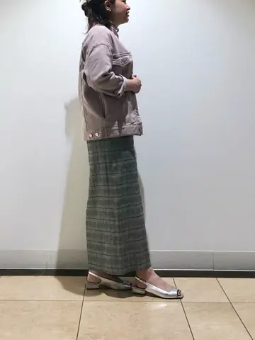 自由区 藤﨑 コーディネート画像