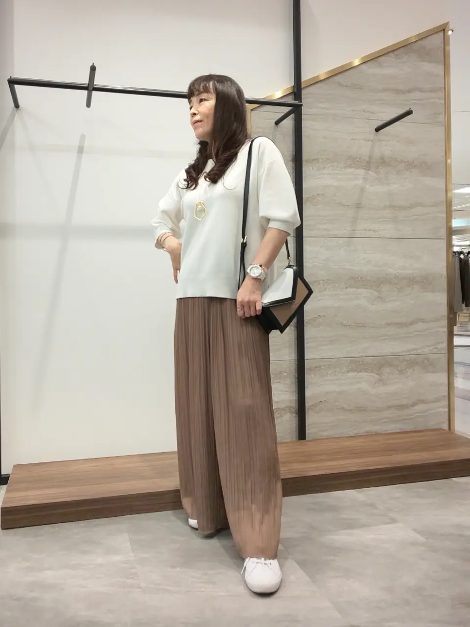 自由区 蛭川 コーディネート画像