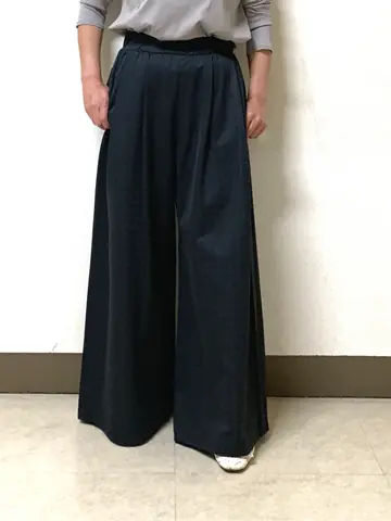 自由区 坂本 コーディネート画像