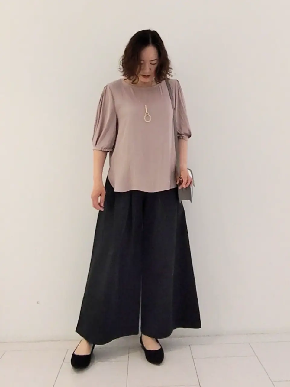  ナオミ コーディネート画像