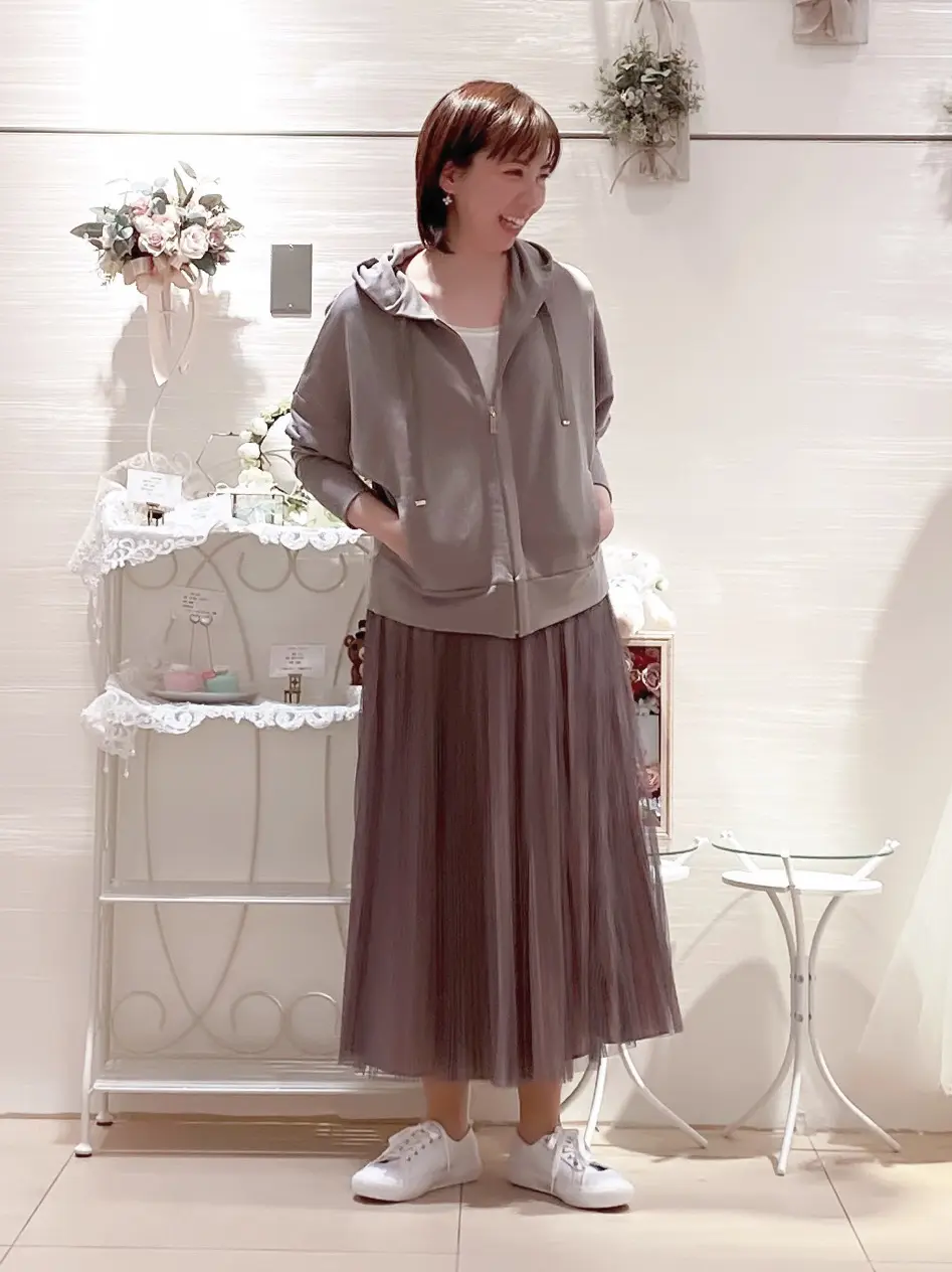  丸尾 コーディネート画像