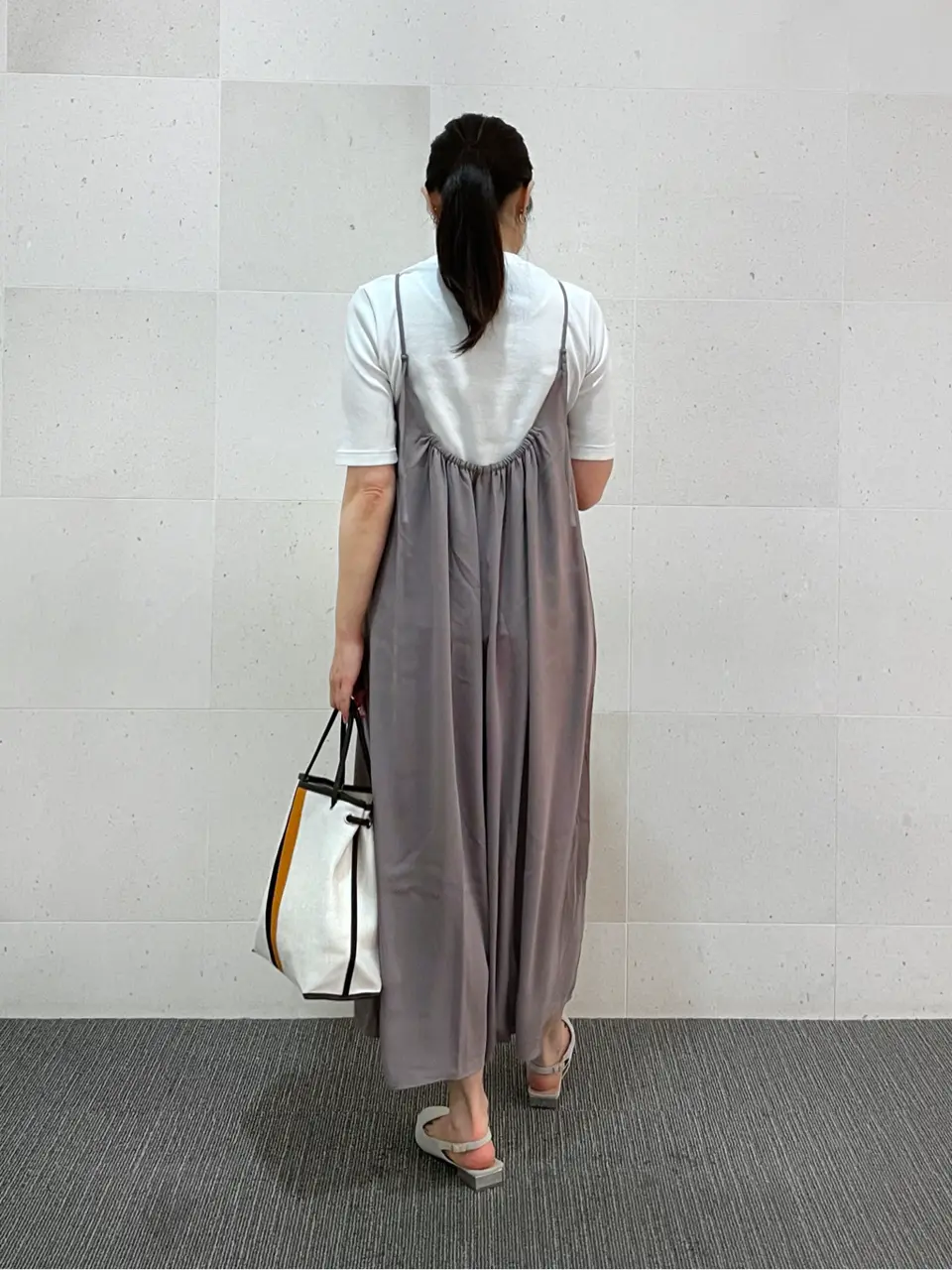 自由区  若旅 コーディネート画像