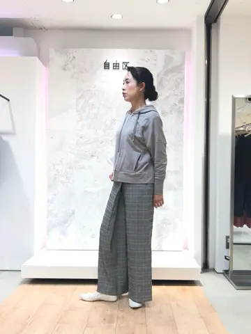 自由区 中尾 コーディネート画像