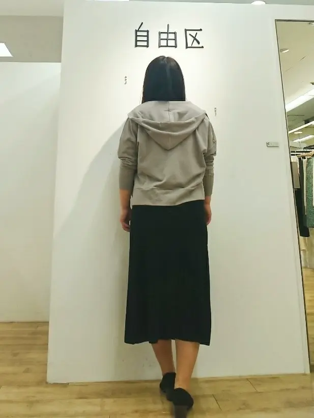 自由区 スタッフ コーディネート画像