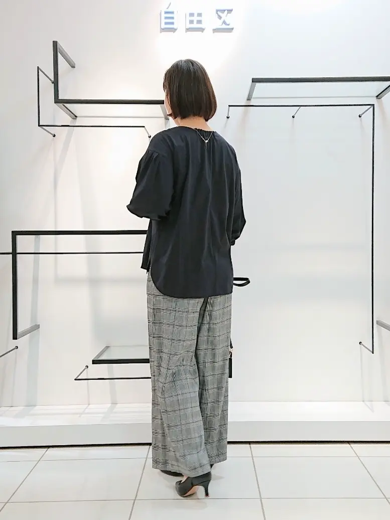 自由区 近藤 コーディネート画像