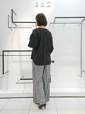 自由区 近藤 コーディネート画像