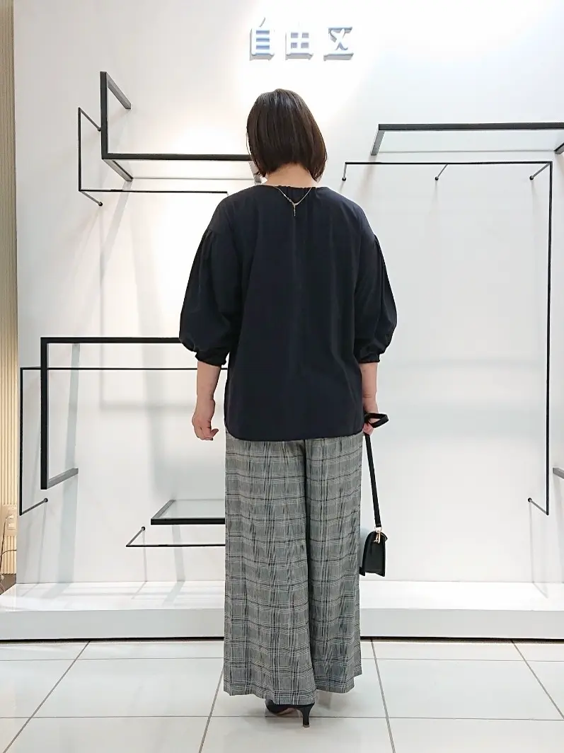 自由区 近藤 コーディネート画像