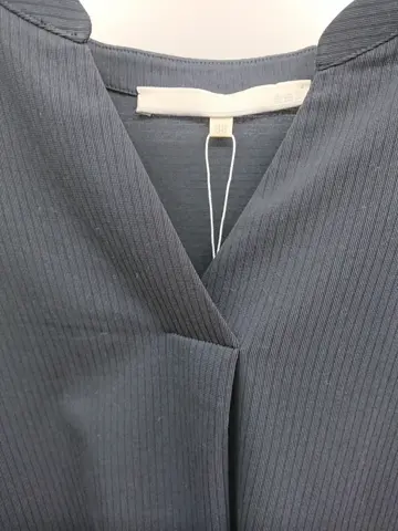 自由区 スタッフ コーディネート画像