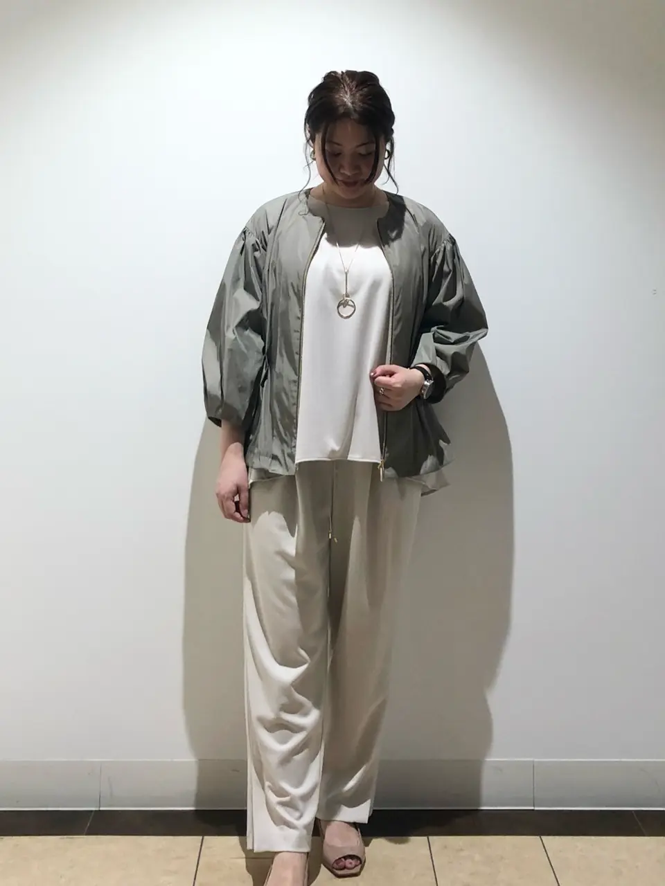 自由区 藤﨑 コーディネート画像