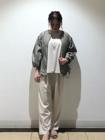 自由区 藤﨑 コーディネート画像