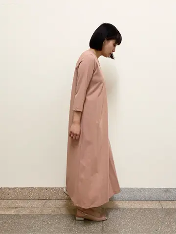 自由区 佐藤 コーディネート画像