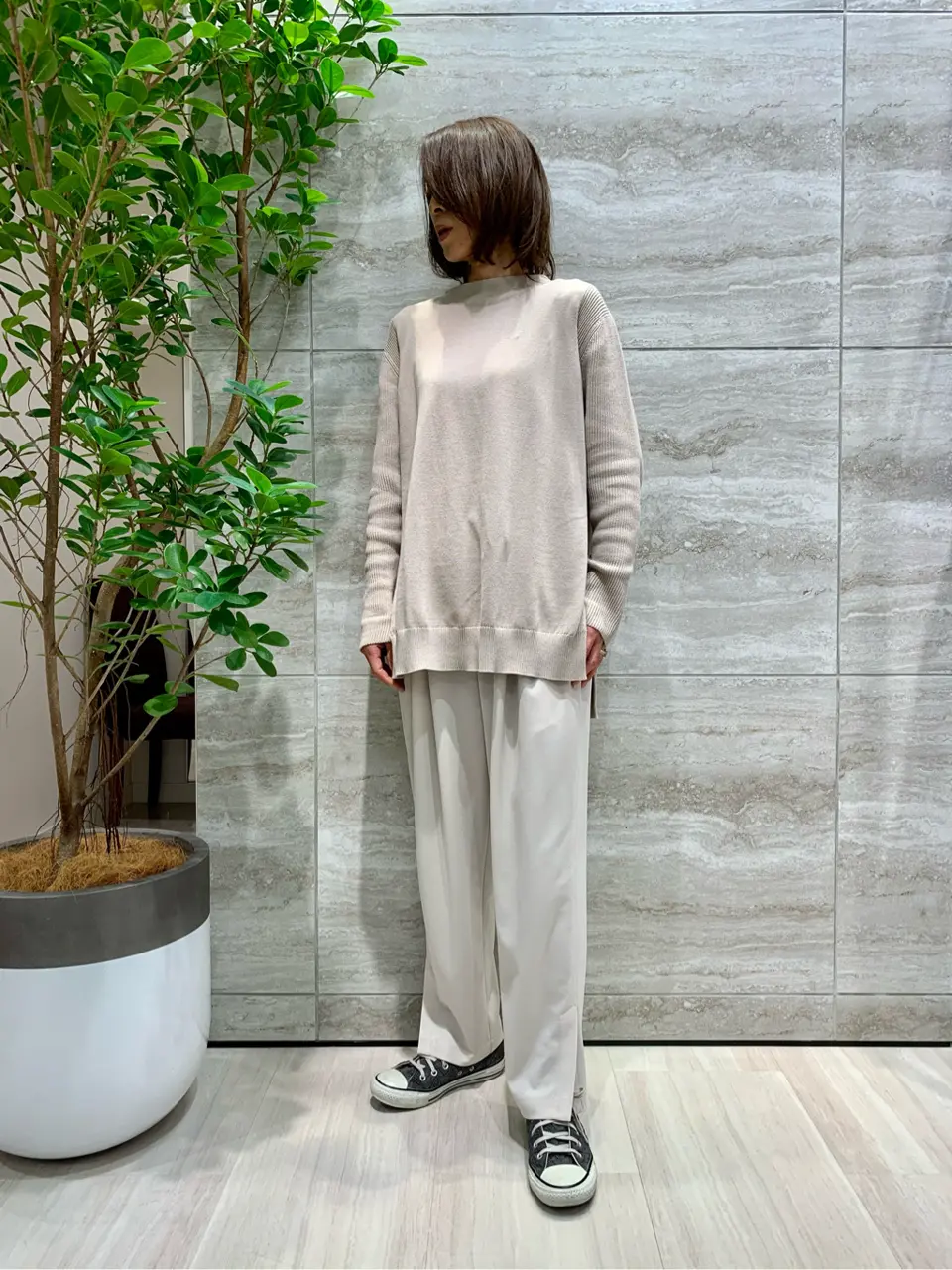 自由区 Ishii コーディネート画像