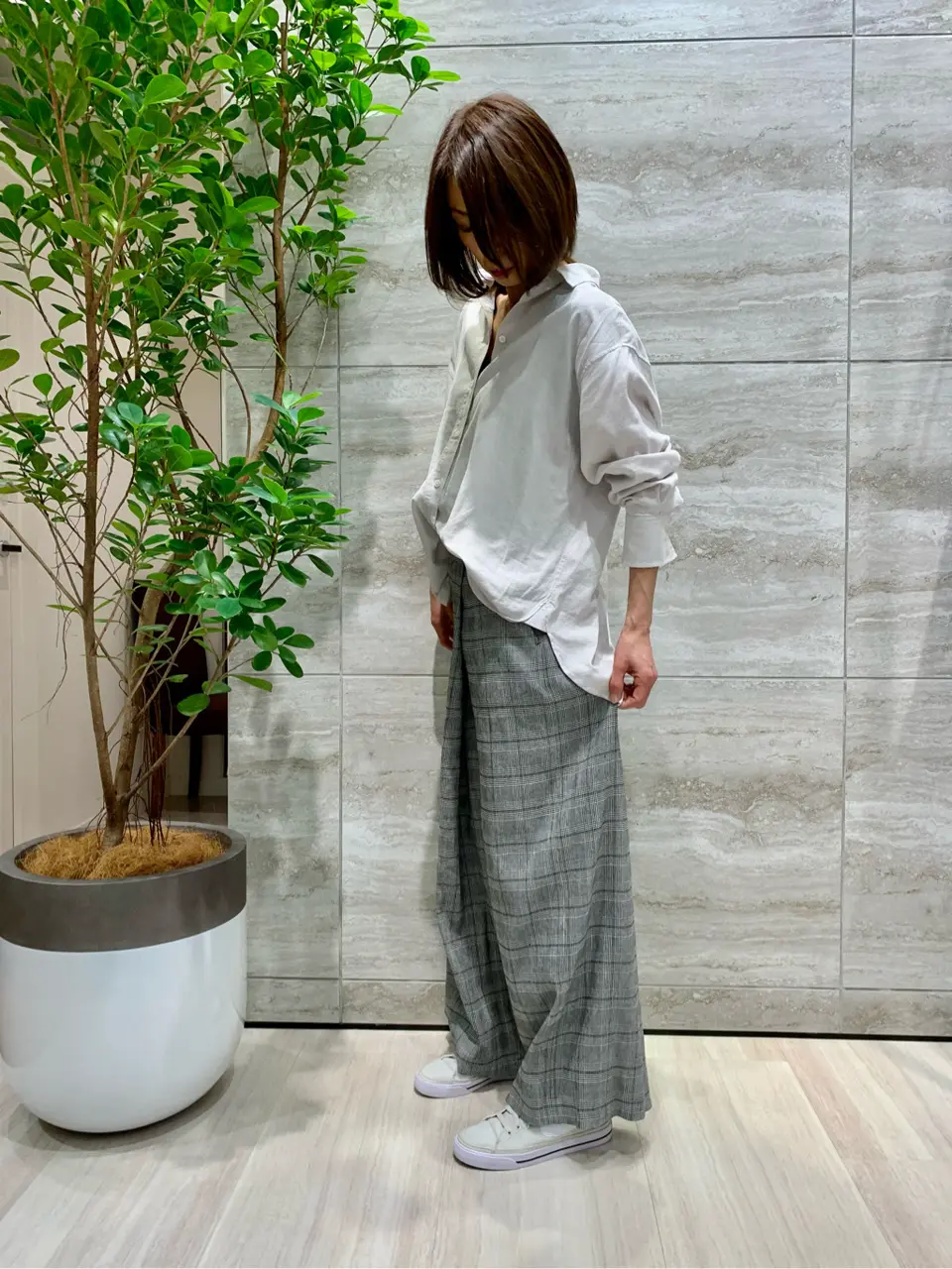 自由区 Ishii コーディネート画像