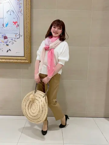 自由区 うめだ コーディネート画像