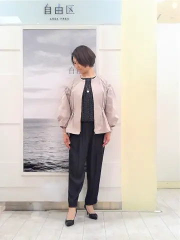 自由区 中鉢 コーディネート画像