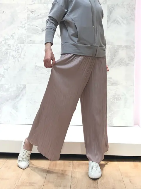 自由区 中尾 コーディネート画像