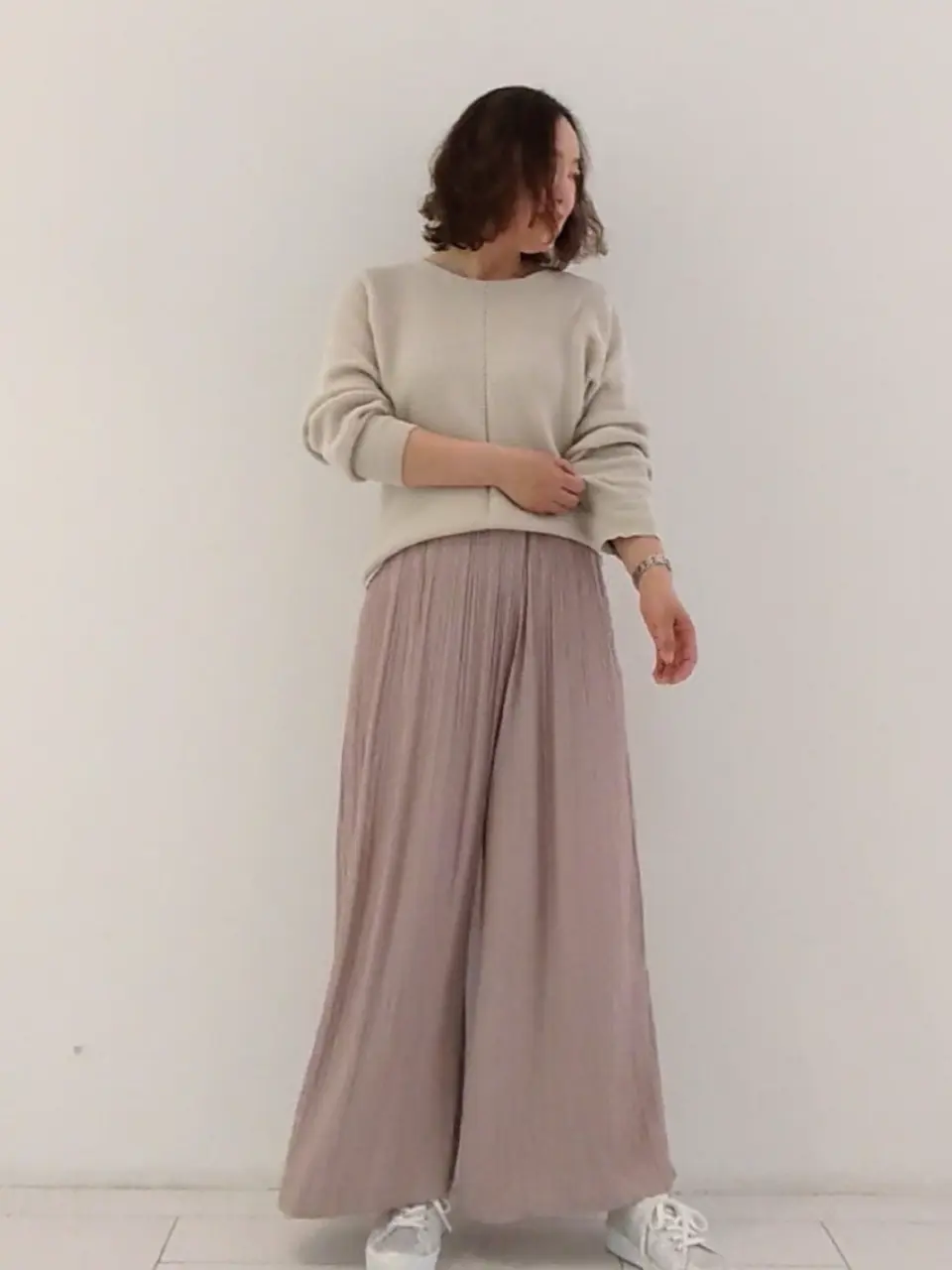  ナオミ コーディネート画像