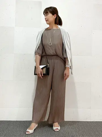 自由区 鈴木 コーディネート画像