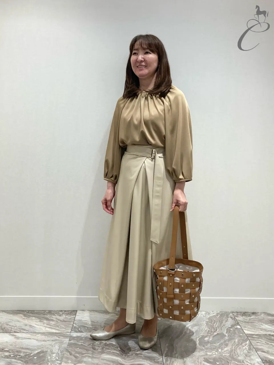  白戸 コーディネート画像