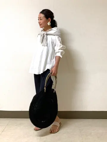 自由区 坂本 コーディネート画像