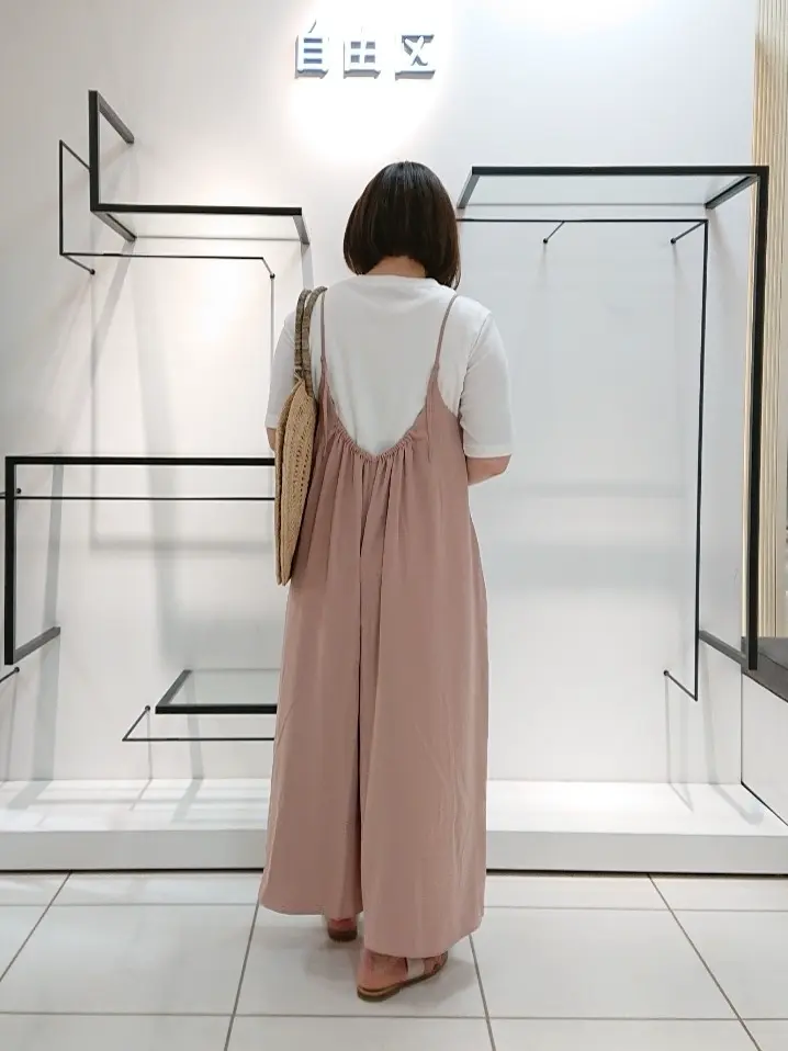 自由区 近藤 コーディネート画像