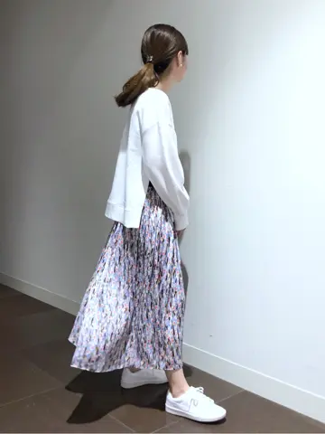 自由区 古宮 コーディネート画像