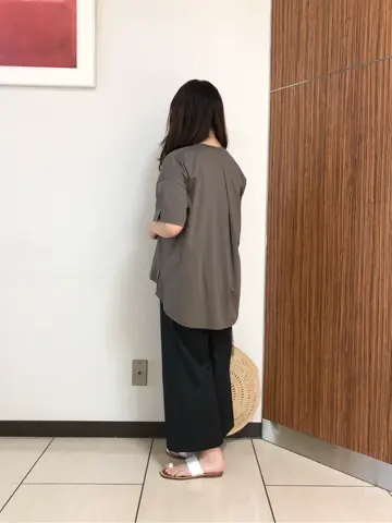 自由区 伊藤 コーディネート画像