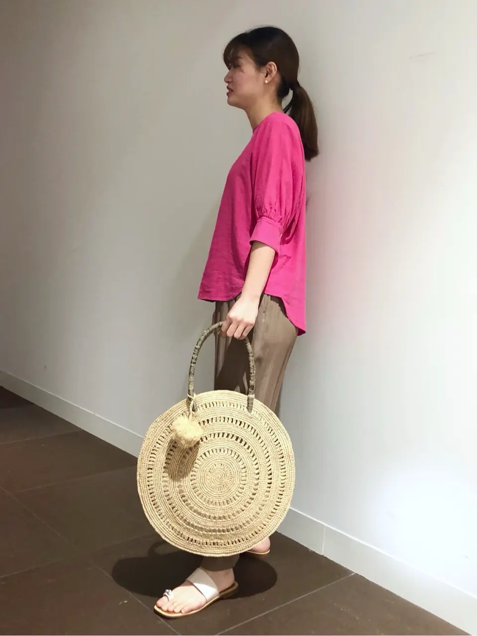 自由区 古宮 コーディネート画像