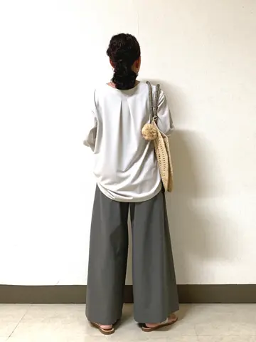 自由区 坂本 コーディネート画像