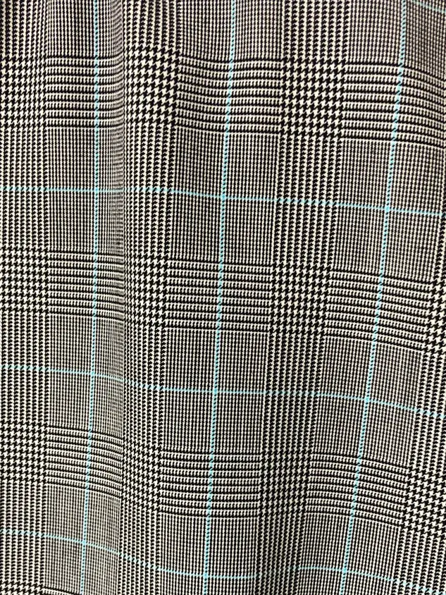 自由区 中尾 コーディネート画像