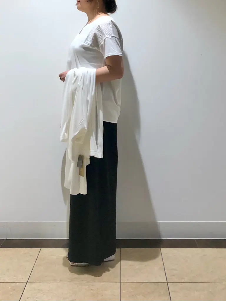 自由区 藤﨑 コーディネート画像