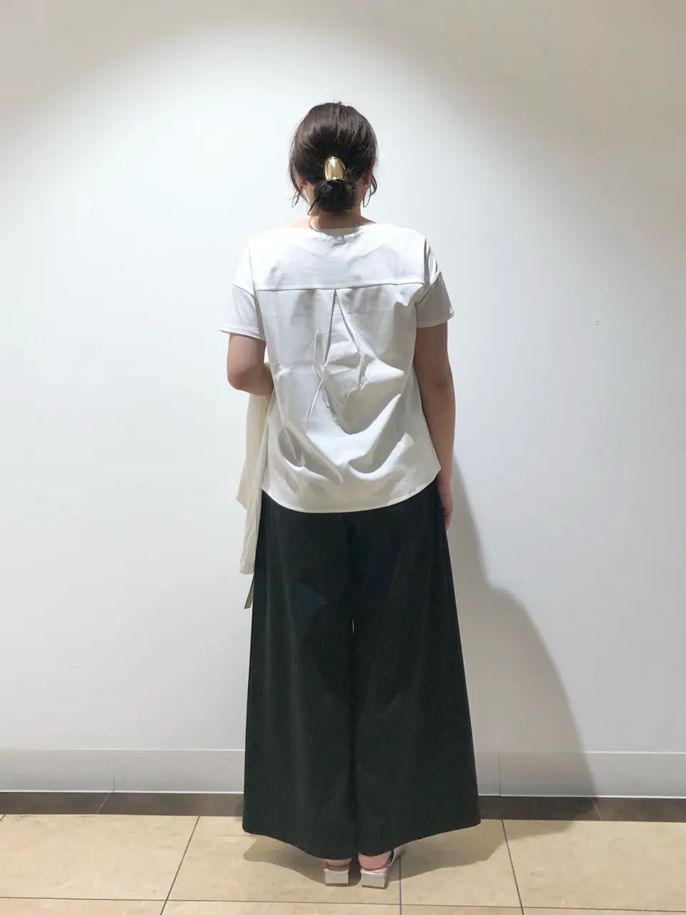 自由区 藤﨑 コーディネート画像