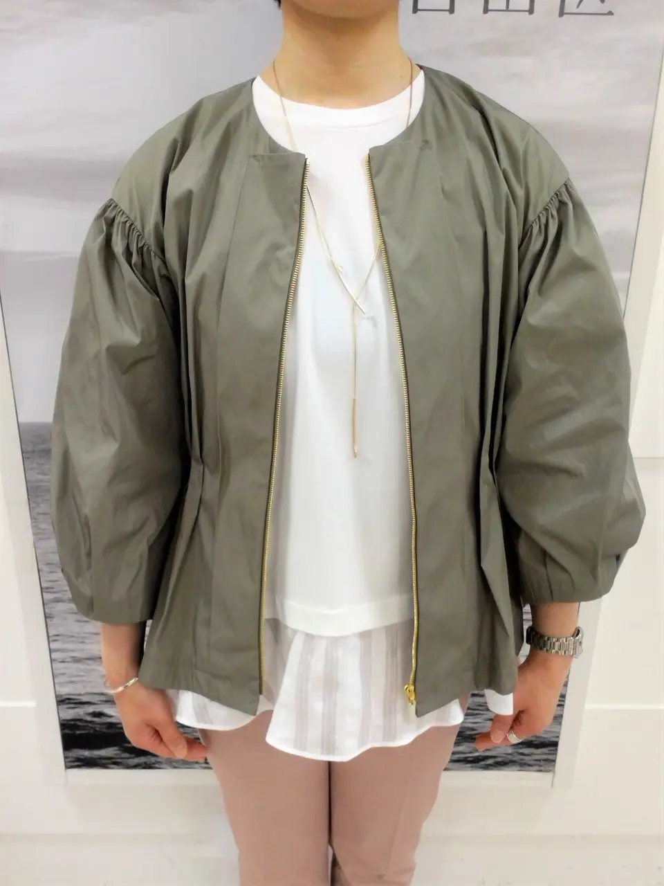 自由区 中鉢 コーディネート画像