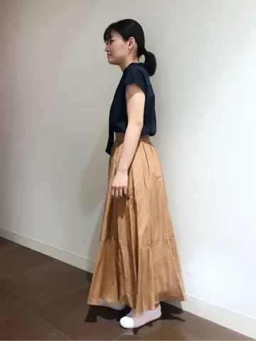 自由区 古宮 コーディネート画像