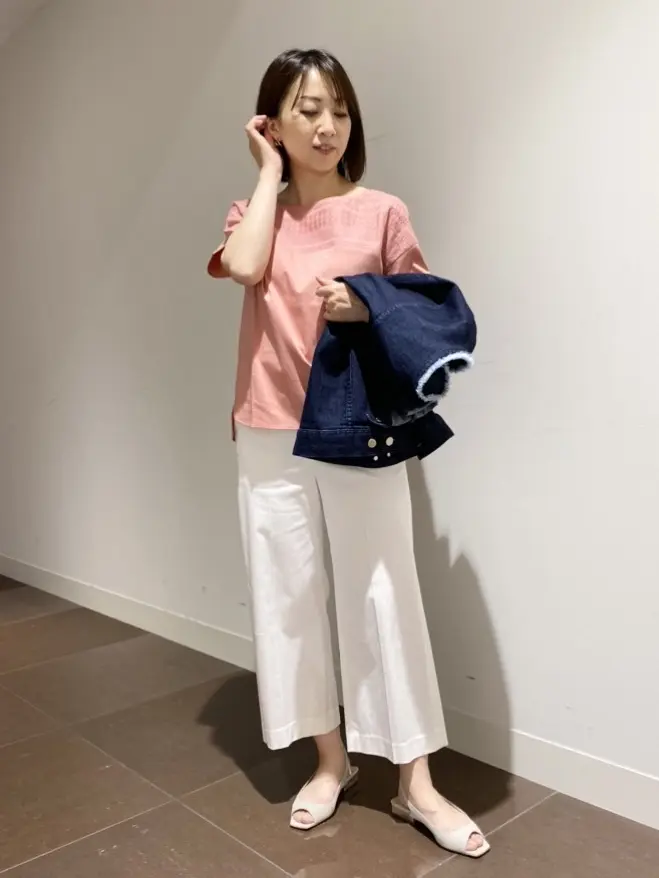 自由区 伊藤 コーディネート画像